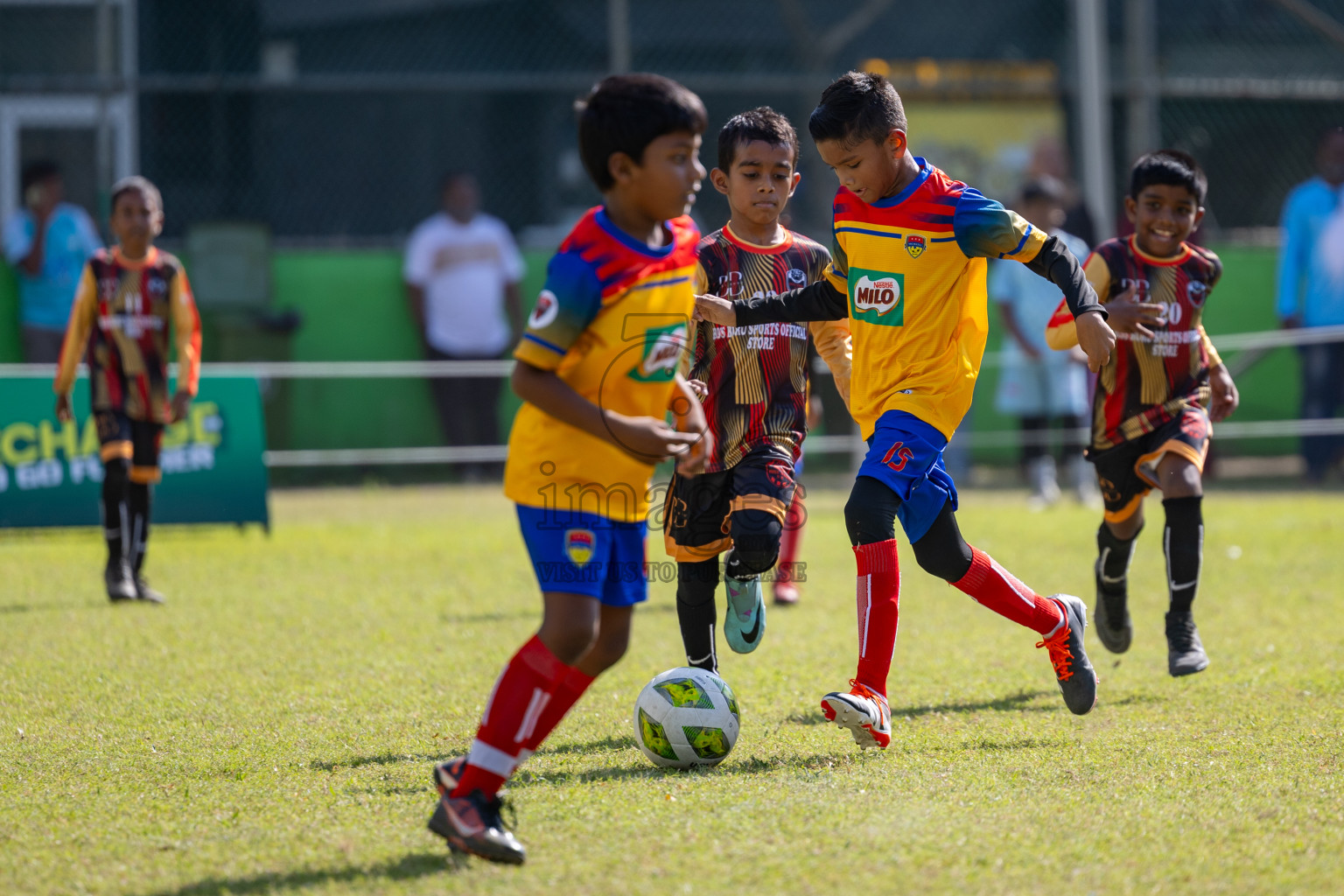 Day 2 of MILO Academy Championship 2025 was held on Friday, 14th February 2025 in Henveiru Stadium. 
Photos: Hassan Simah / Images.mv