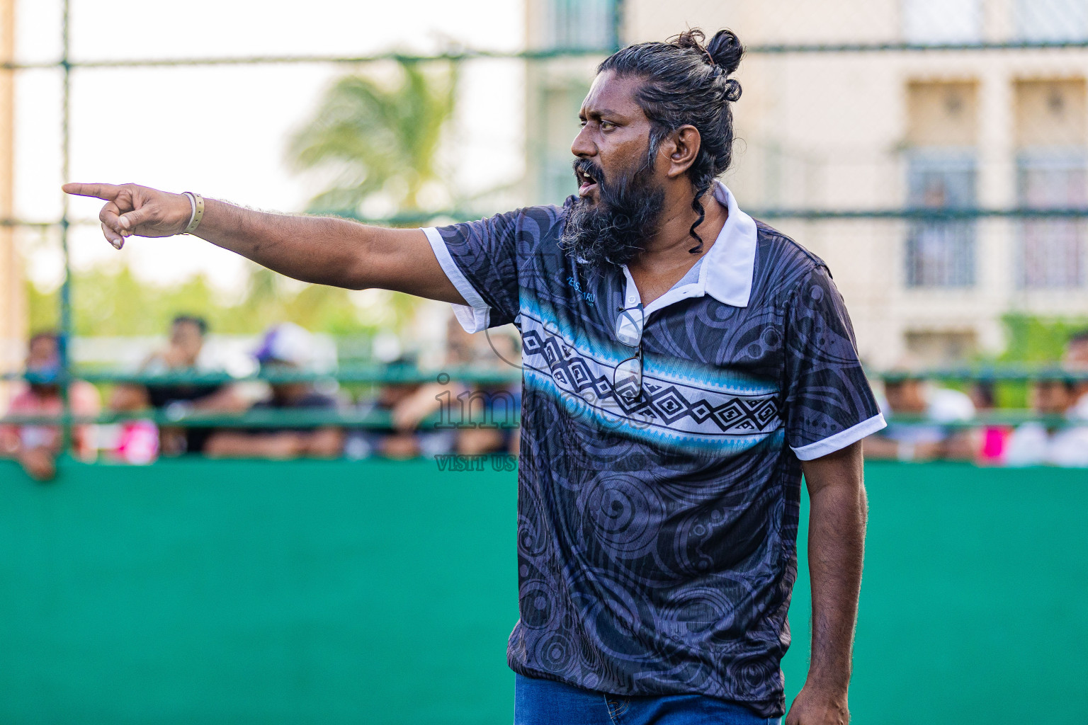 Velassaru vs Ozen Bolifushi in Resort League 2025 (South Male Zone) day 3 was held on Tuesday, 30th September 2025 in Crossroads's Maldives, Photos: Areef Adam / images.mv