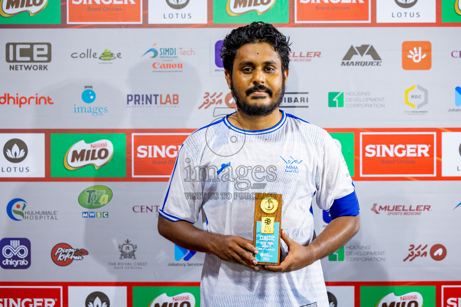 TEAM MMA vs CLUB 220 in the Semi-finals of Club Maldives Classic 2024 held in Rehendi Futsal Ground, Hulhumale', Maldives on Tuesday, 19th September 2024. 
Photos: Nausham Waheed / images.mv