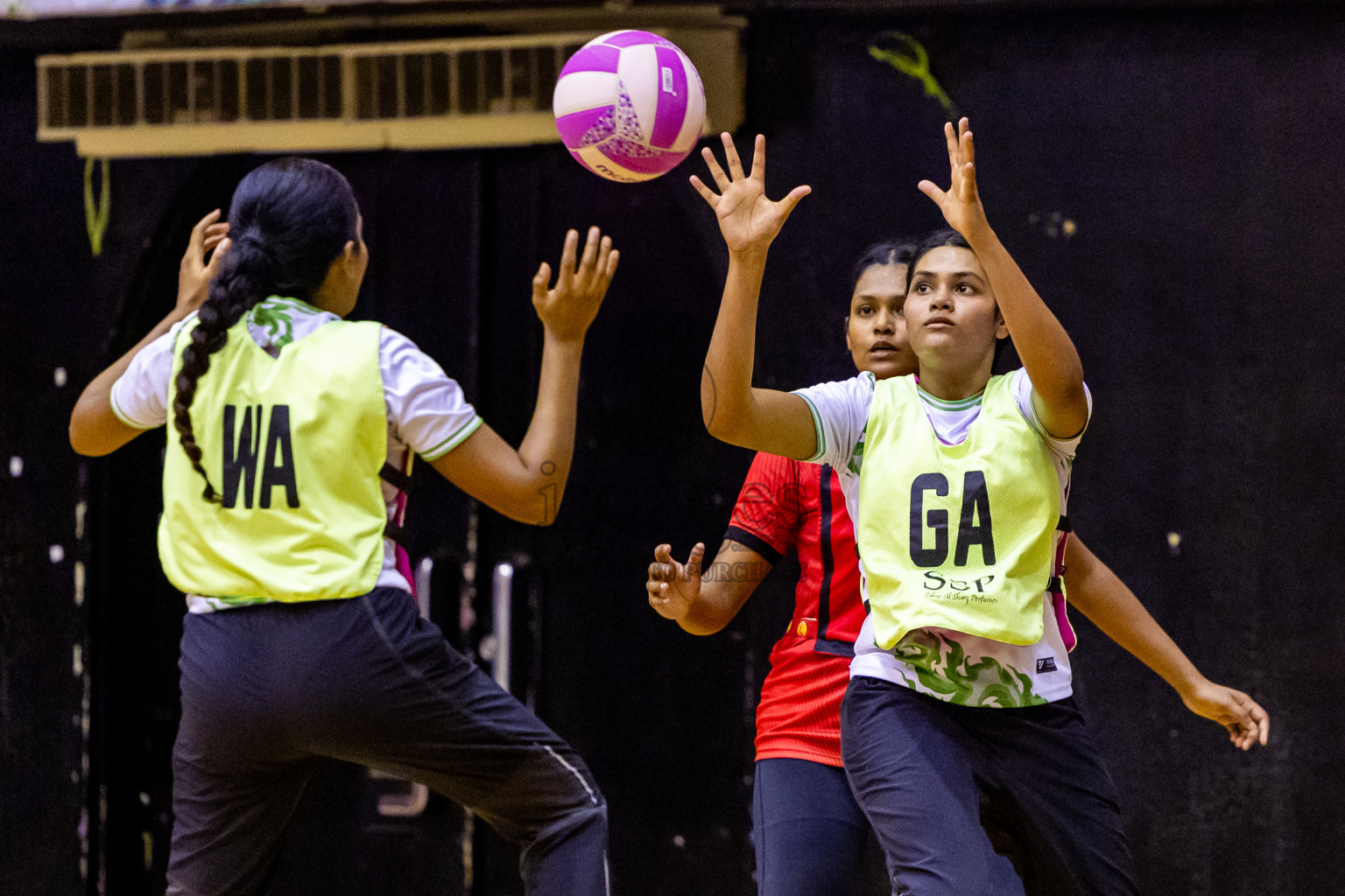 Matrix vs Club green streets in 1st division Final of National Netball Tournament 2025 held in Social Center at Male', Maldives on Thursday, 29th May 2025. Photos: Nausham Waheed / images.mv