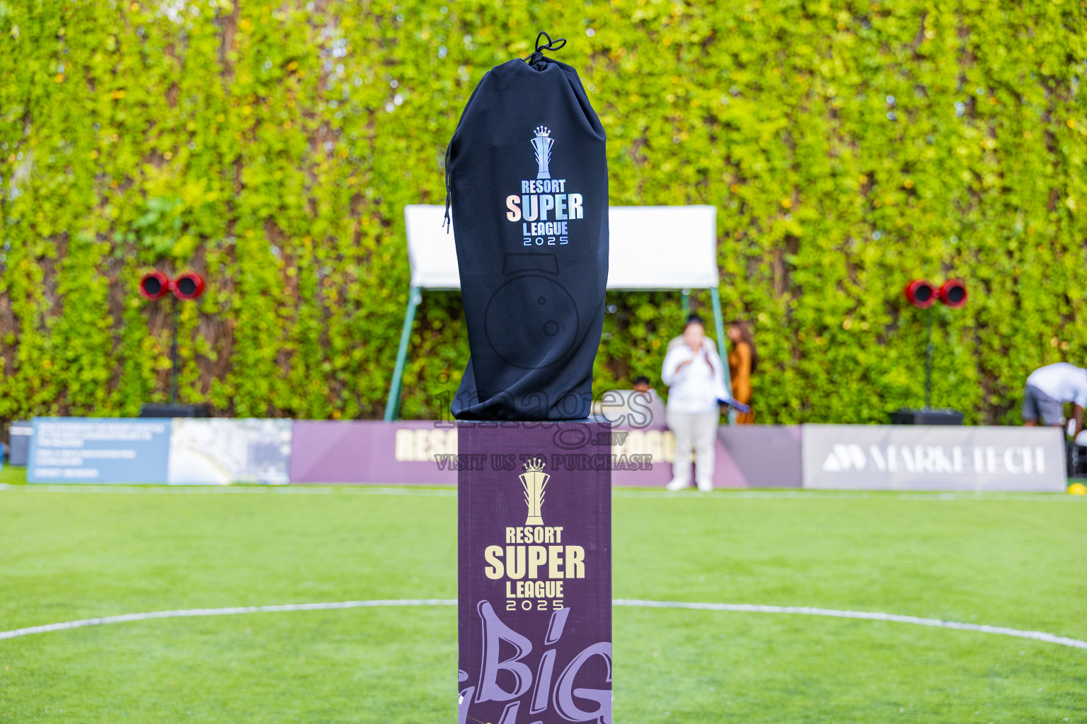 Conrad Maldives vs Joali Maldives in the Final of Resort Super League 2025 was held on Wednesday, 5th November 2025 in Jumeirah Olhaheli Island Maldives, Photos: Areef Adam / images.mv