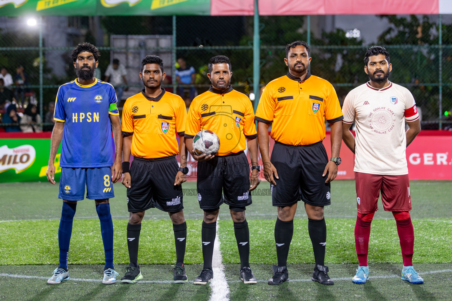 CLUB 220 vs HPSN in the Quarter Finals of Club Maldives Classic 2024 held in Rehendi Futsal Ground, Hulhumale', Maldives on Tuesday, 17th September 2024. 
Photos: Hassan Simah / images.mv