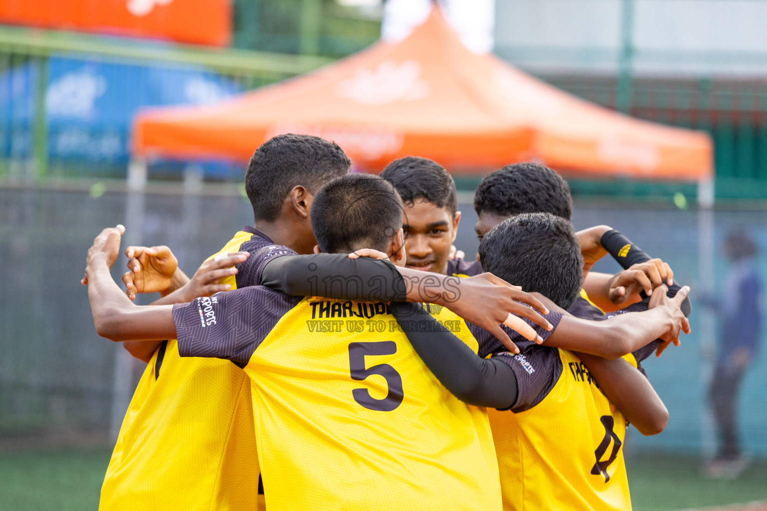 Day 5 of Interschool Volleyball Tournament 2024 was held in Ekuveni Volleyball Court at Male', Maldives on Wednesday, 27th November 2024.
Photos: Ismail Thoriq / images.mv