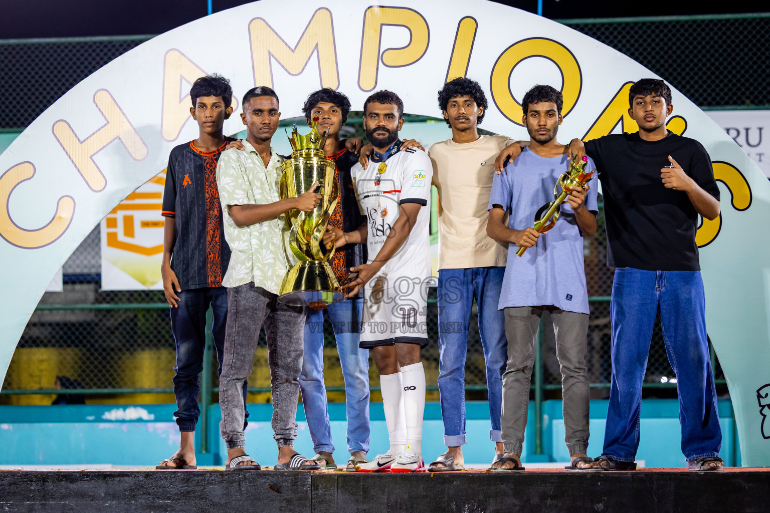 Ifhaams vs Dee Cee Jay SC in Final of Laamehi Dhiggaru Ekuveri Futsal Challenge 2025 was held on Tuesday, 29th July 2025, at Dhiggaru Futsal Ground, Dhiggaru, Maldives Photos: Nausham Waheed  / images.mv