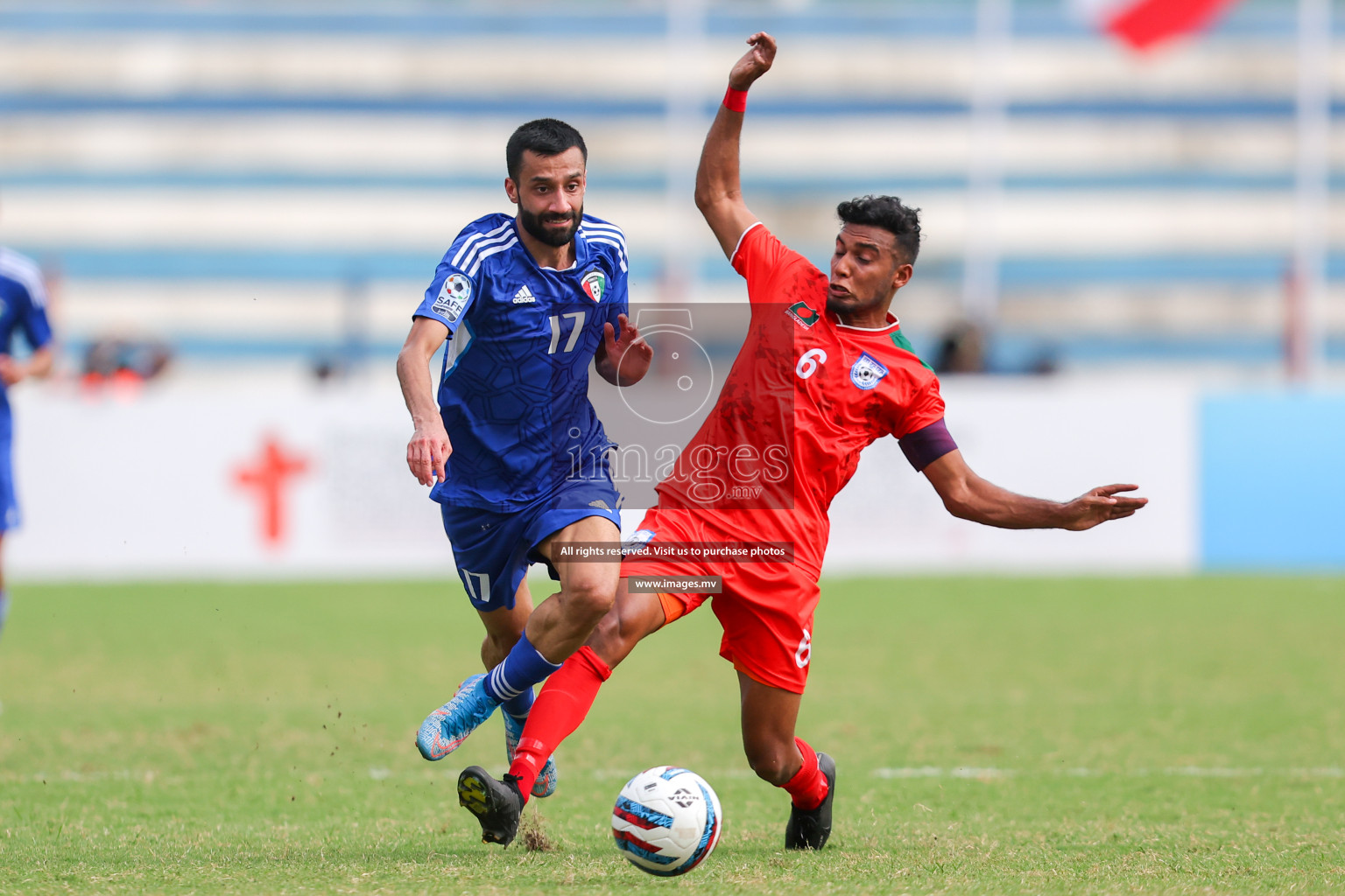 Kuwait vs Bangladesh in the Semi-final of SAFF Championship 2023 held in Sree Kanteerava Stadium, Bengaluru, India, on Saturday, 1st July 2023. Photos: Nausham Waheed, Hassan Simah / images.mv