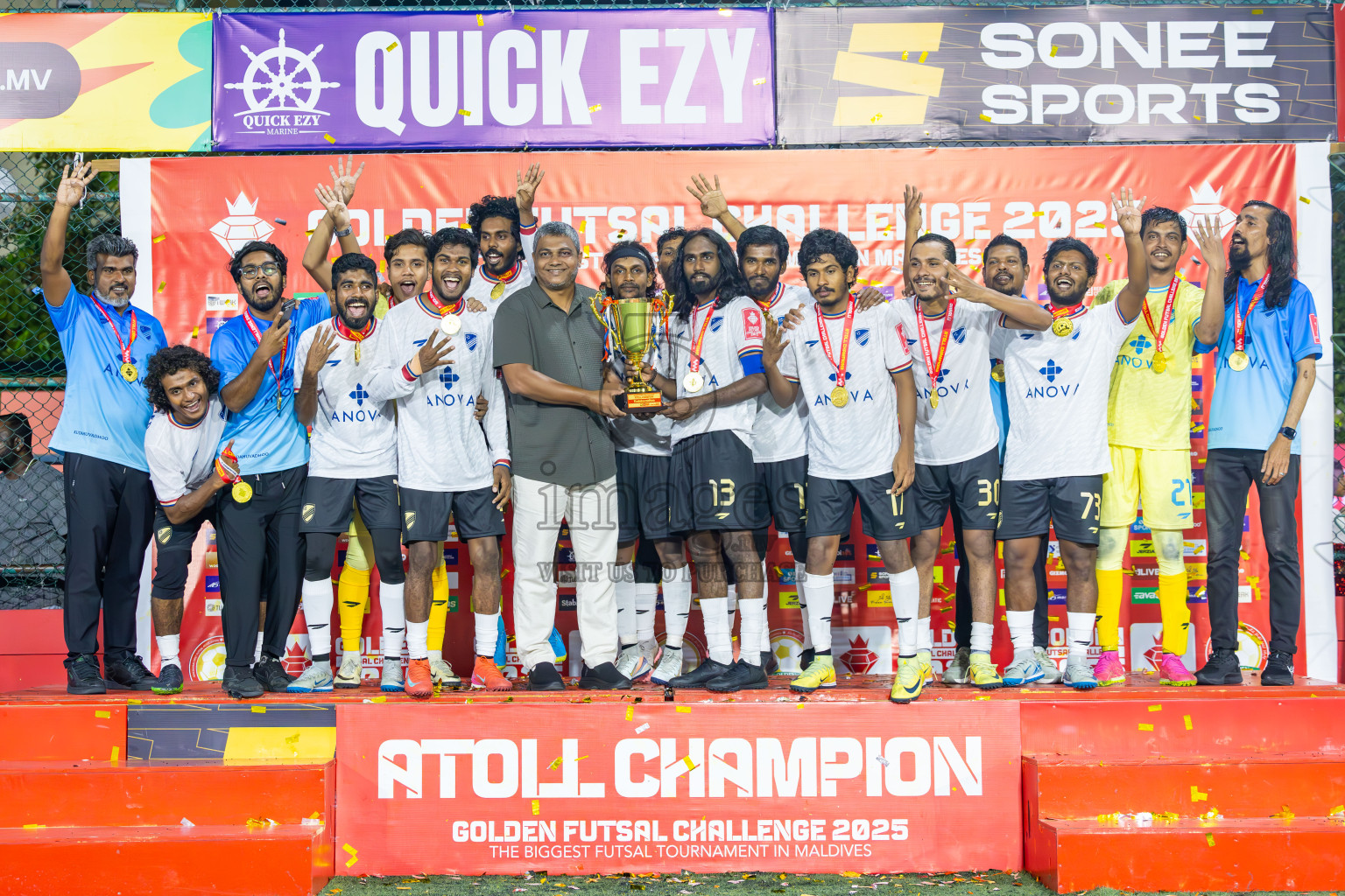 Dh Maaenboodhoo vs Dh Kudahuvadhoo in Dhaalu Atoll Finals in Day 25 of Golden Futsal Challenge 2025 was held on Wednesday , 28th January 2025, in Hulhumale', Maldives. Photos: Ismail Thoriq / images.mv
