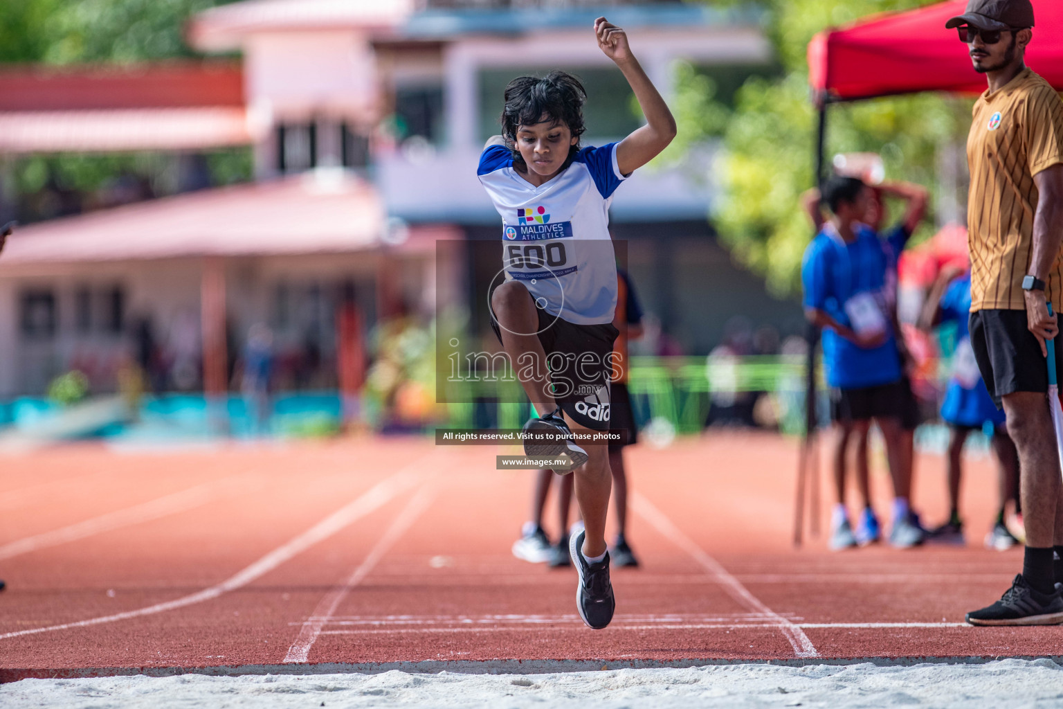 Day 1 of Inter-School Athletics Championship held in Male', Maldives on 22nd May 2022. Photos by: Nausham Waheed / images.mv