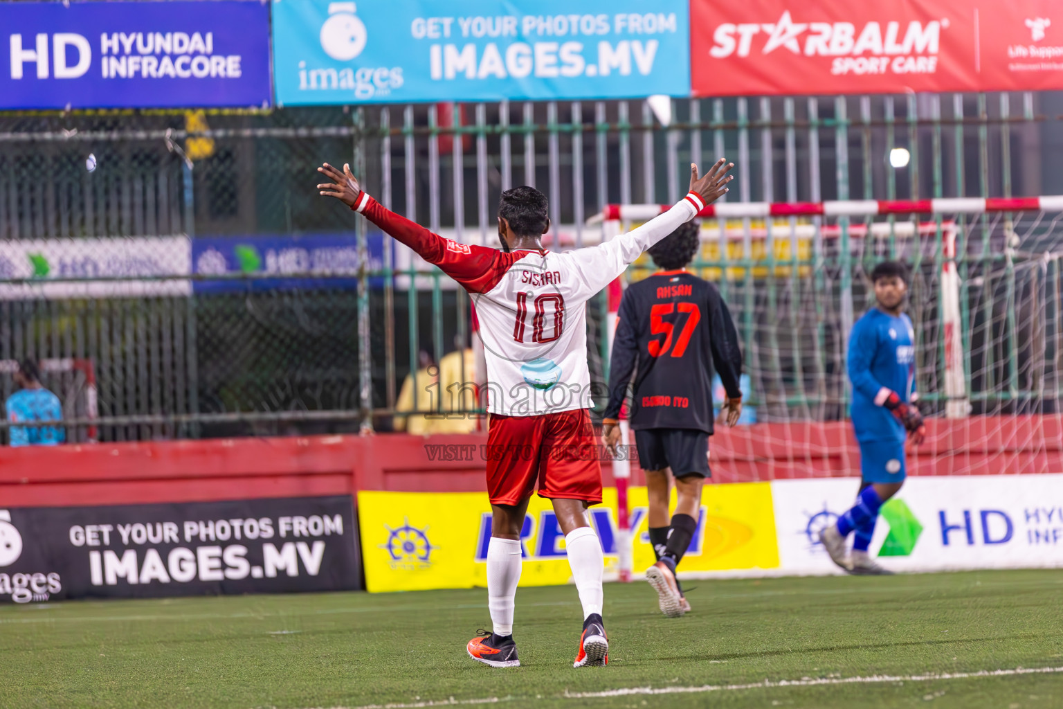 L Isdhoo vs L Hithadhoo in Day 16 of Golden Futsal Challenge 2024 was held on Tuesday, 30th January 2024, in Hulhumale', Maldives Photos: Ismail Thoriq / images.mv