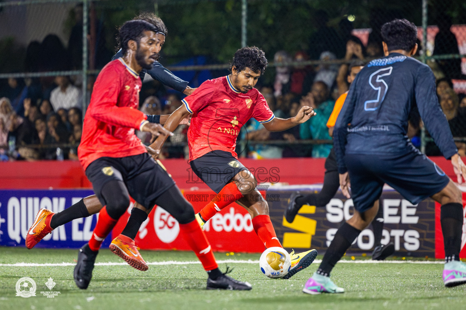 Dh Kudahuvadhoo vs Dh Bandidhoo in Day 21 of Golden Futsal Challenge 2025 was held on Saturday , 25th January 2025, in Hulhumale', Maldives. Photos: Nausham Waheed / images.mv
