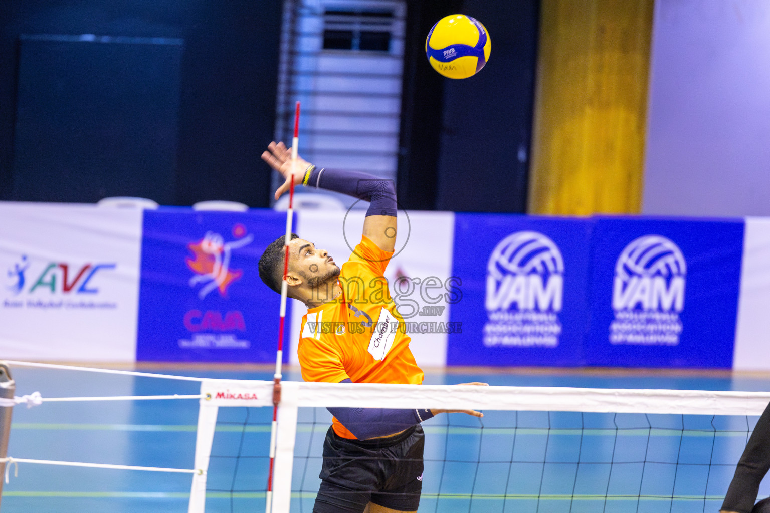 Sports Club City vs Blues for Volleyball in Day 2 of MILO VAM Cup 2025 held in Male', Maldives on Thursday, 26th June2025 at Social Center Indoor Hall 
Photos By: Ismail Thoriq / images.mv
