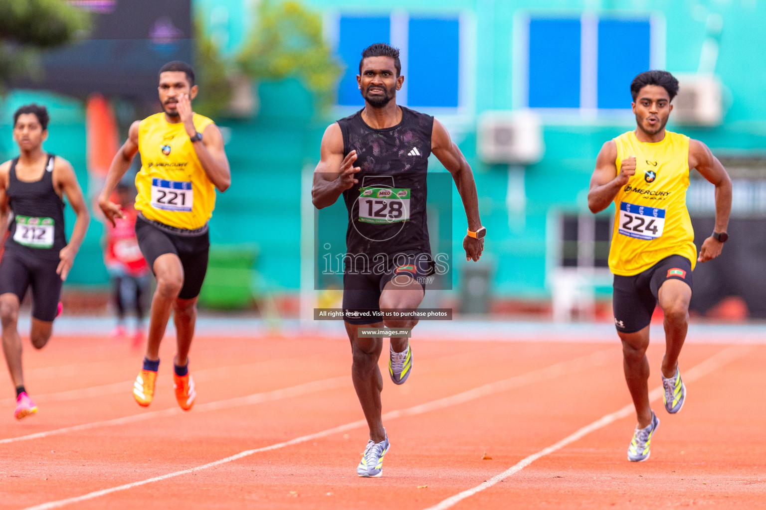 Day 2 of National Athletics Championship 2023 was held in Ekuveni Track at Male', Maldives on Friday, 24th November 2023. Photos: Nausham Waheed / images.mv