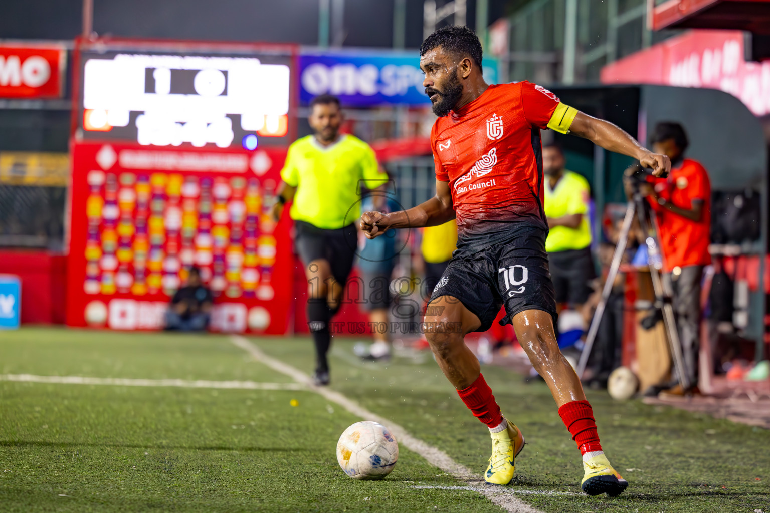 L Gan vs L Isdhoo in Laamu Atoll Finals Day 26 of Golden Futsal Challenge 2025 was held on Thursday , 30th January 2025, in Hulhumale', Maldives. Photos: Ismail Thoriq / images.mv