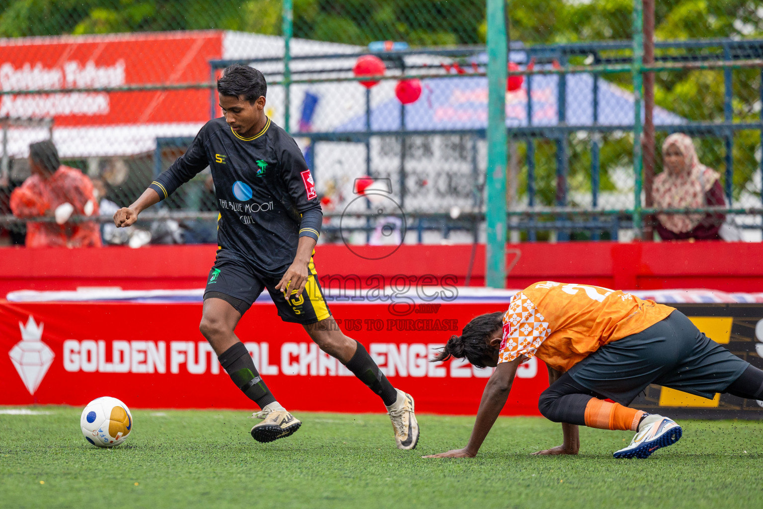 ADh Dhangethi vs ADh Hangnaameedhoo in Day 10 of Golden Futsal Challenge 2025 was held on Tuesday, 14th January 2025, in Hulhumale', Maldives Photos: Shuu Abdul Sattar / images.mv