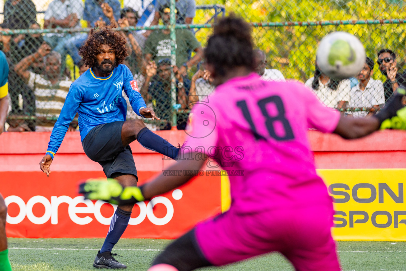 K. Maafushi vs K. Guraidhoo in Day 19 of Golden Futsal Challenge 2024 was held on Friday, 2nd February 2024 in Hulhumale', Maldives 
Photos: Hassan Simah / images.mv