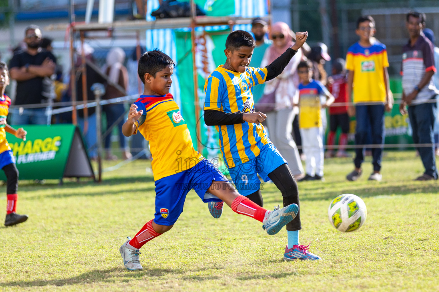 Day 2 of MILO Academy Championship 2025 was held on Friday, 14th February 2025 in Henveiru Stadium.
Photos: Mohamed Mahfooz Moosa / Images.mv
