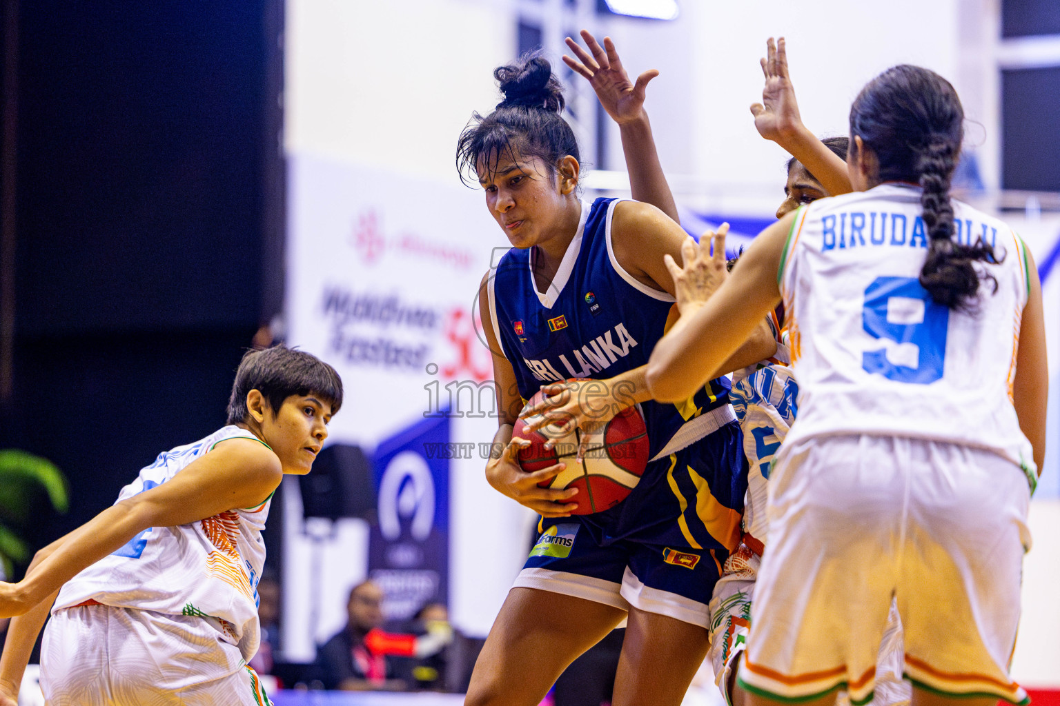 Sri Lanka vs India in the Final of Under 16 Woman's Asian Cup SABA Qualifiers 2025 was held in Social Center, Male', Maldives on Sunday, 15th June 2025. Photos: Nausham Waheed / images.mv