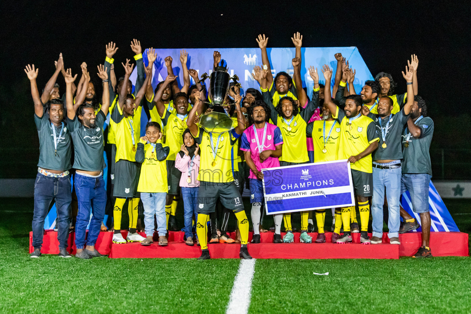 JT Sports vs Kanmathi Juniors from Final of Manadhoo Council Cup 2024 in N Manadhoo Maldives on Tuesday, 27th February 2023. Photos: Nausham Waheed / images.mv