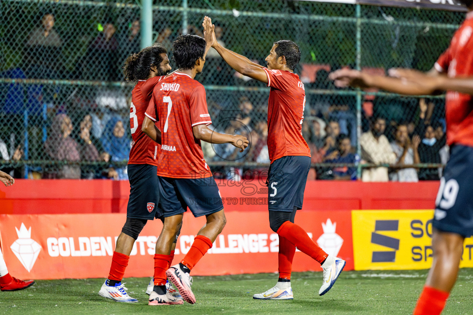 AA. Thoddoo VS ADh. Mahibadhoo in zone round on Day 32 of Golden Futsal Challenge 2025 was held on Wednesday , 5th February 2025, in Hulhumale', Maldives. 
Photos: Hassan Simah / images.mv
