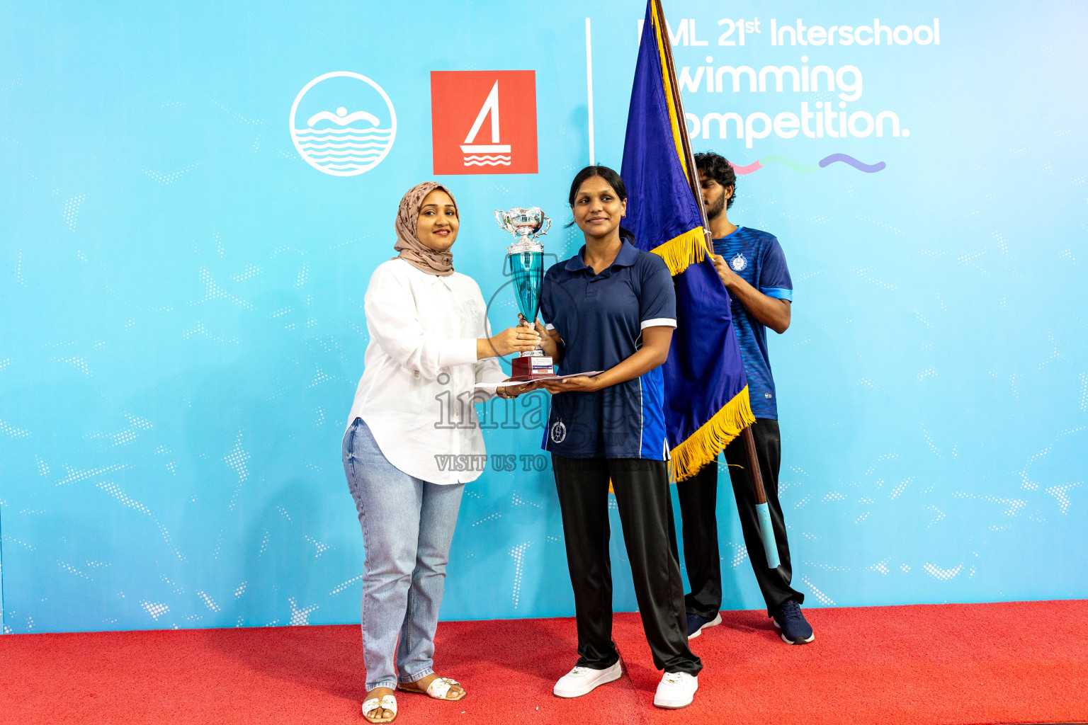 Closing Ceremony of BML 21st Interschool Swimming Competition 2025 .was held in Hulhumale' Swimming Pool, Hulhumale', Maldives on Saturday, 18th October 2025. 
Photos: Hassan Simah / images.mv