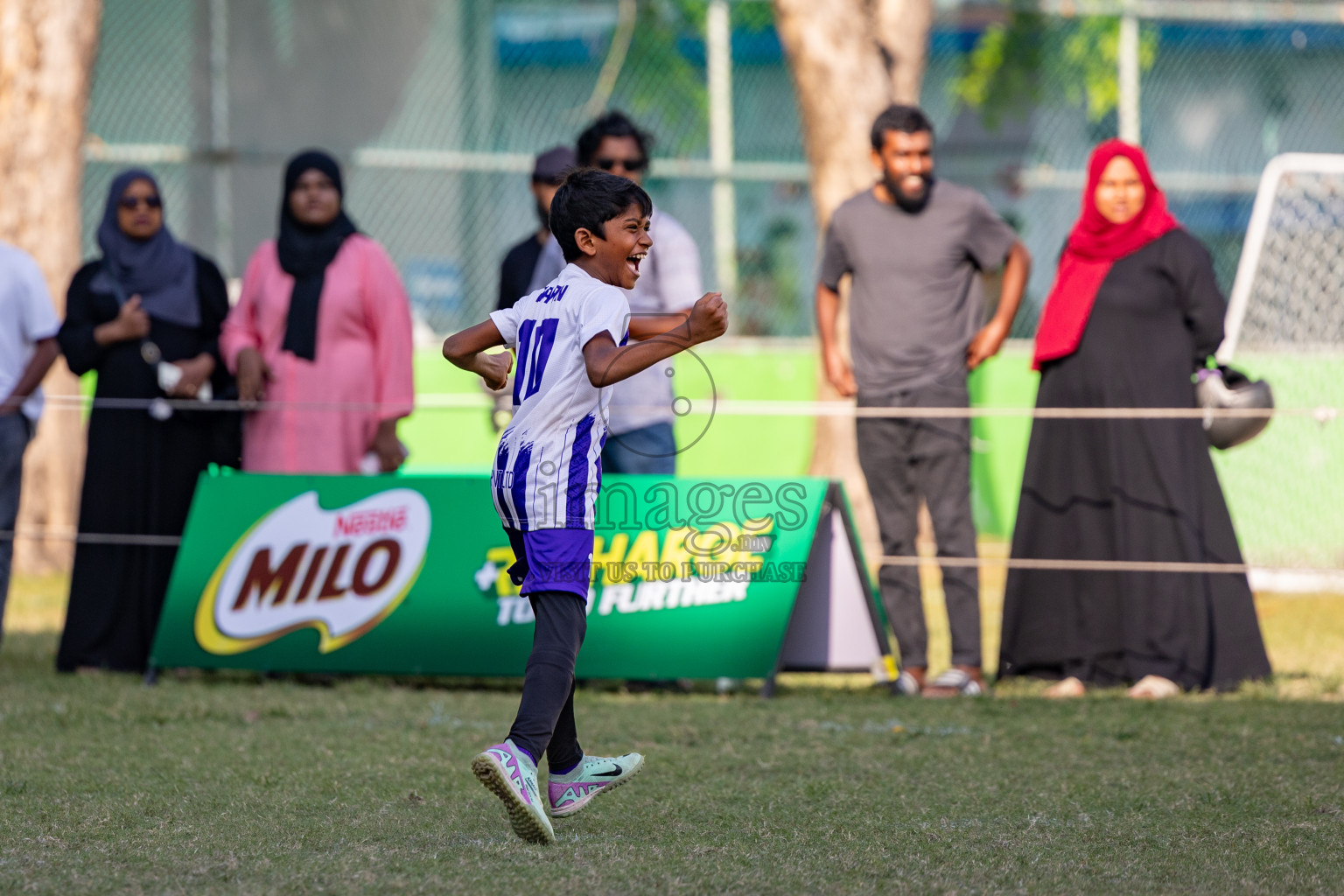 Day 2 of MILO Academy Championship 2025 was held on Friday, 14th February 2025 in Henveiru Stadium. 
Photos: Hassan Simah / Images.mv
