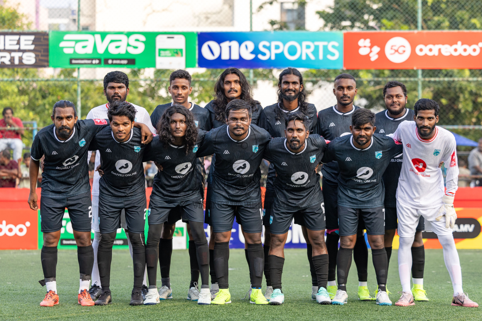 Th. Gaadhiffushi VS Th. Veymandoo in Day 14 of Golden Futsal Challenge 2025 was held on Saturday, 18th January 2025, in Hulhumale', Maldives. 
Photos: Hassan Simah / images.mv