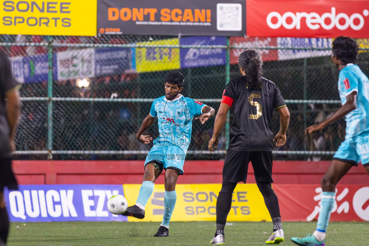 HA Utheemu HA Dhidhdhoo in Day 23 of Golden Futsal Challenge 2024 was held on Tuesday , 6th February 2024 in Hulhumale', Maldives
Photos: Ismail Thoriq / images.mv