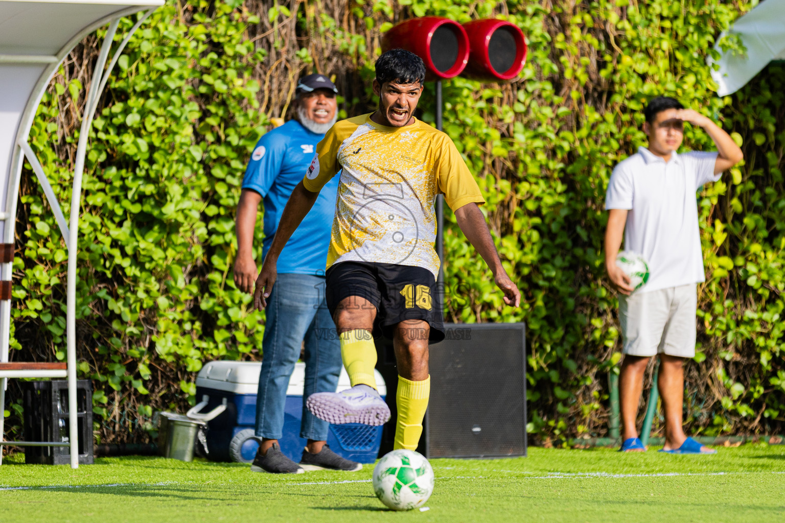 Waldorf Astoria vs Jumeirah Olhaheli in Resort Super League 2025 was held on Tuesday, 28th October 2025 in Jumeirah Olhaheli Island Maldives, Photos: Areef Adam / images.mv