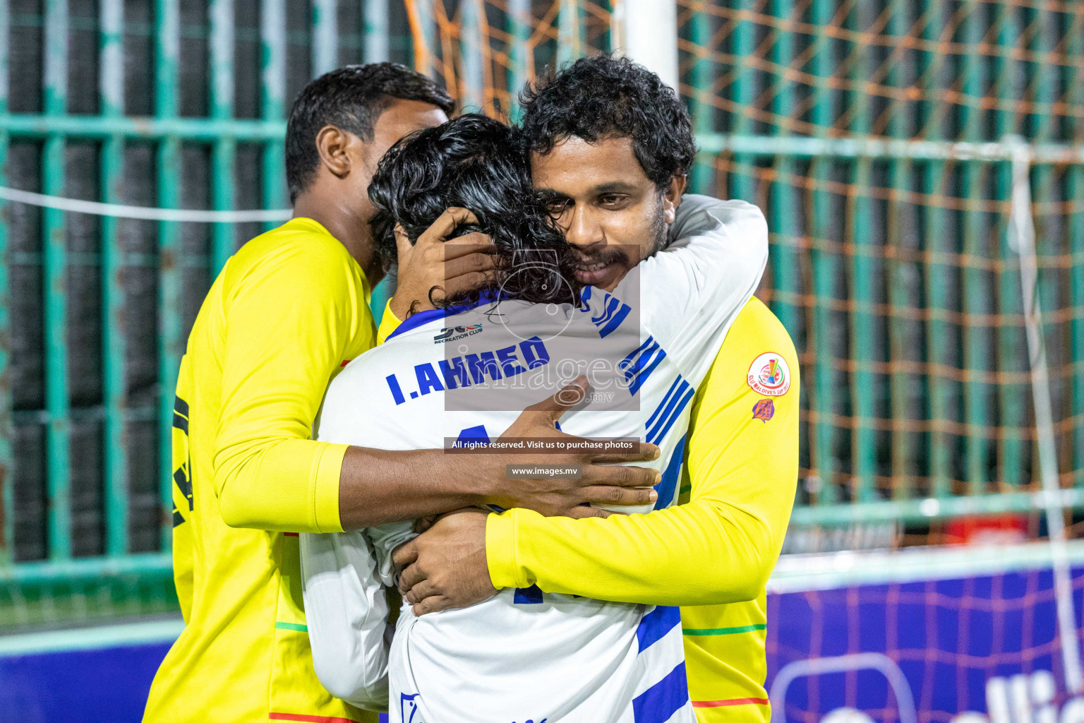 STO RC Vs Team Fenaka in the Quarter Finals of Club Maldives 2021 held in Hulhumale, Maldives on 13 December 2021. Photos: Shu Abdul Sattar / images.mv