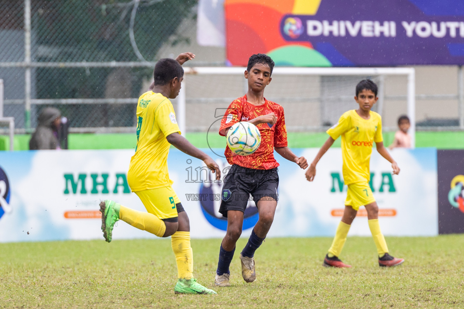 Maziya SRC vs Super United Sports (U12)  in day 6 of Dhivehi Youth League 2024 held at Henveiru Stadium on Saturday 30th November 2024. Photos: Ismail Thoriq / Images.mv