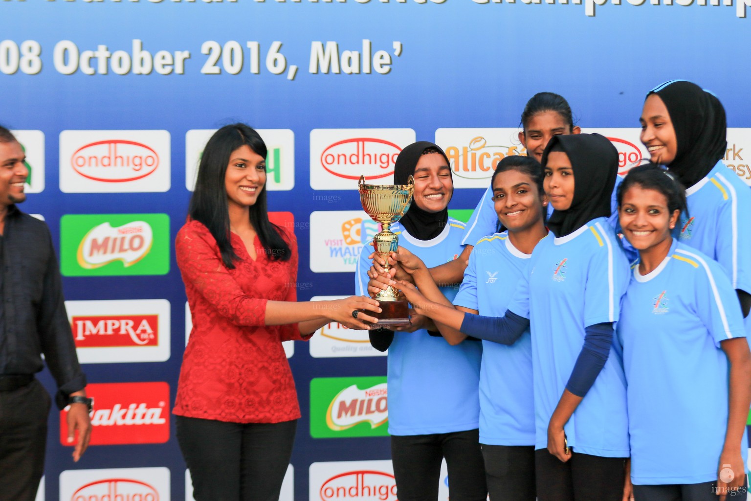 Day 3 of 26th National Athletics Championship in Male', Maldives, Saturday, October. 08, 2016(Images.mv Photo/Abdulla Abeedh).