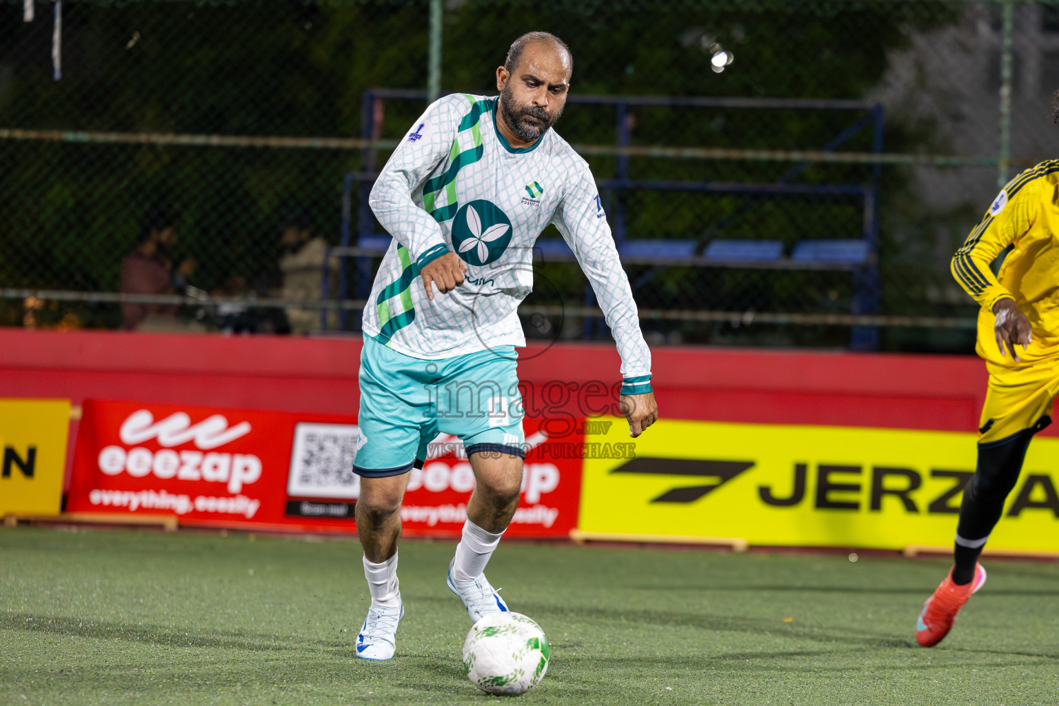 Dharumavantha vs The Hawks in Day 5 of Office League 2025 was held on Sunday, 20th April 2025 in Hulhumale', Maldives.
Photos: Ismail Thoriq / images.mv