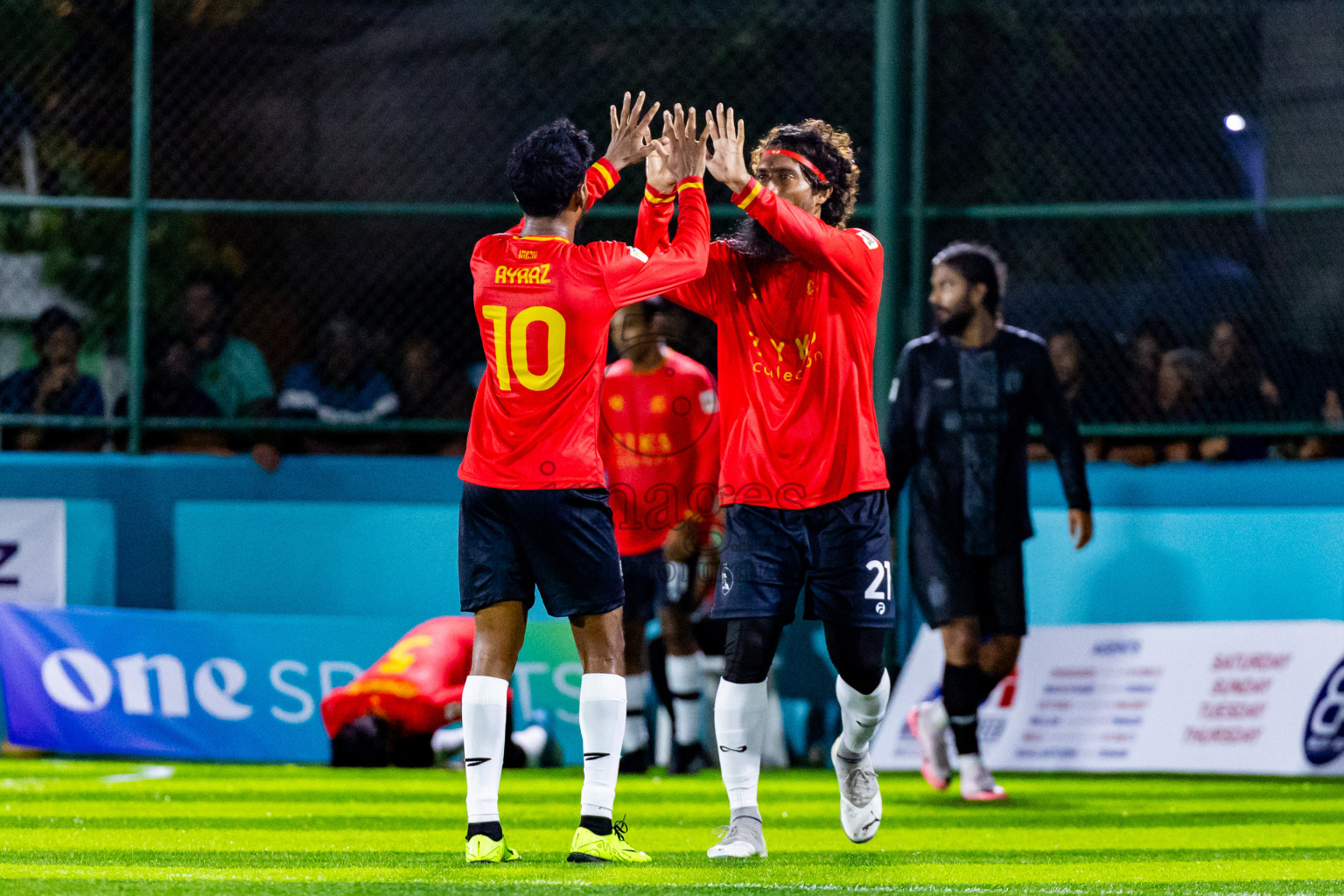 Dee Cee Jay vs Kovigoani in Semi Final of Laamehi Dhiggaru Ekuveri Futsal Challenge 2024 was held on Monday, 29th July 2024, at Dhiggaru Futsal Ground, Dhiggaru, Maldives Photos: Nausham Waheed / images.mv