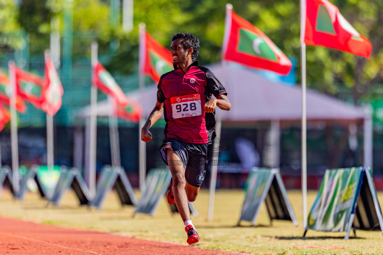 Day 1 of Inter-school Athletics Championship 2025 held in Ekuveni Synthetic Track, Male', Maldives on Monday, 06th October 2025. Photos by: Areef Adam  / Images.mv