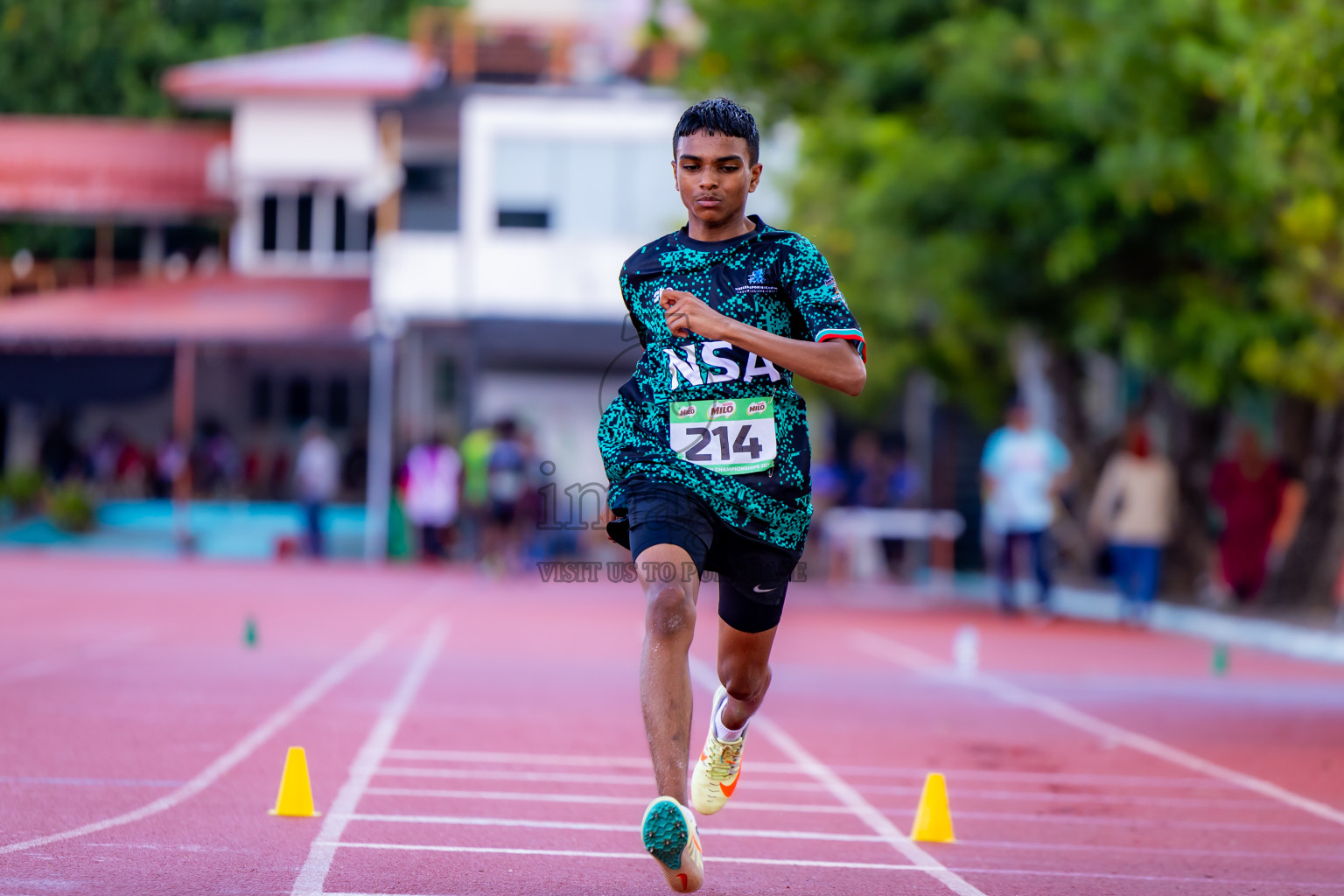 Day 2 of 12th Milo Association Championships was held in Ekuveni Track at Male', Maldives on Friday, 25th April 2025. Photos: Nausham Waheed / images.mv
