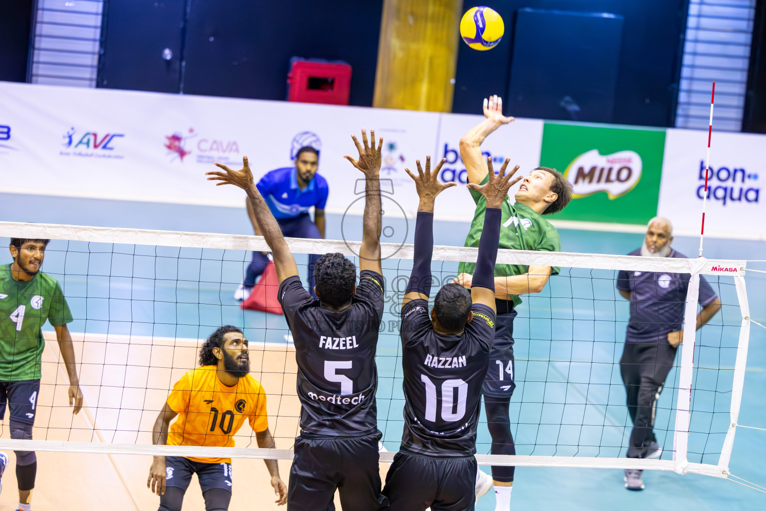 Final of MILO VAM Cup 2024 (Men's Division) was held in Social Center Indoor Hall on Monday, 4th November 2024. 
Photos: Ismail Thoriq / images.mv