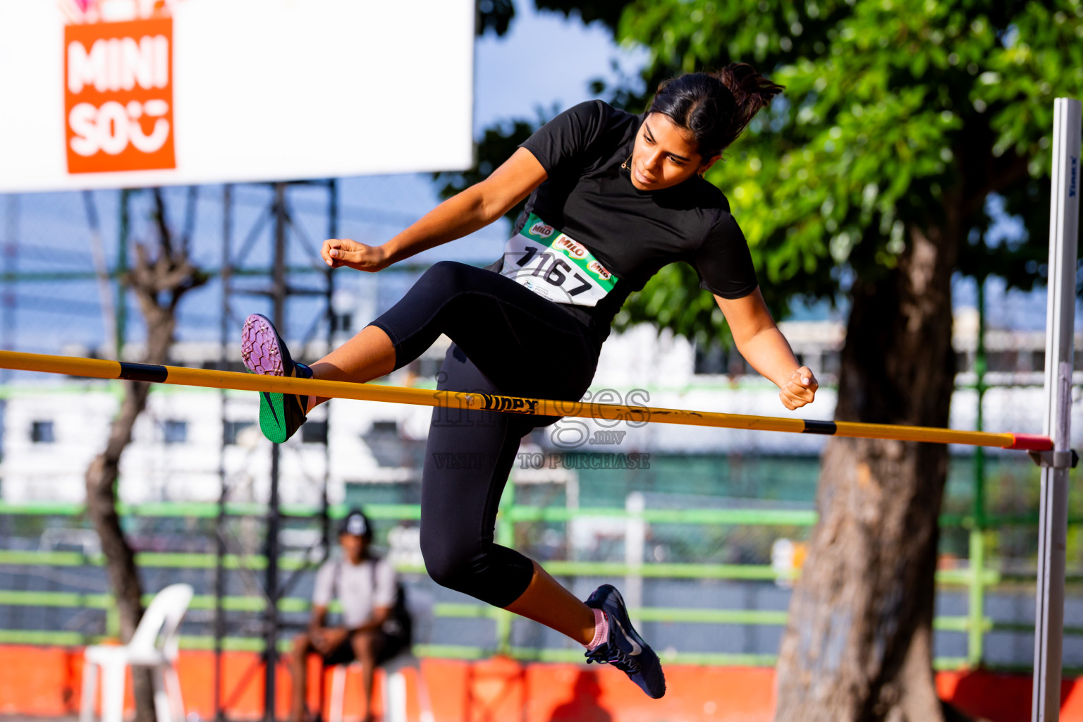 Day 6 of Inter-school Athletics Championship 2025 held in Ekuveni Synthetic Track, Male', Maldives on Sunday, 12th October 2025. Photos by: Nausham Waheed / Images.mv