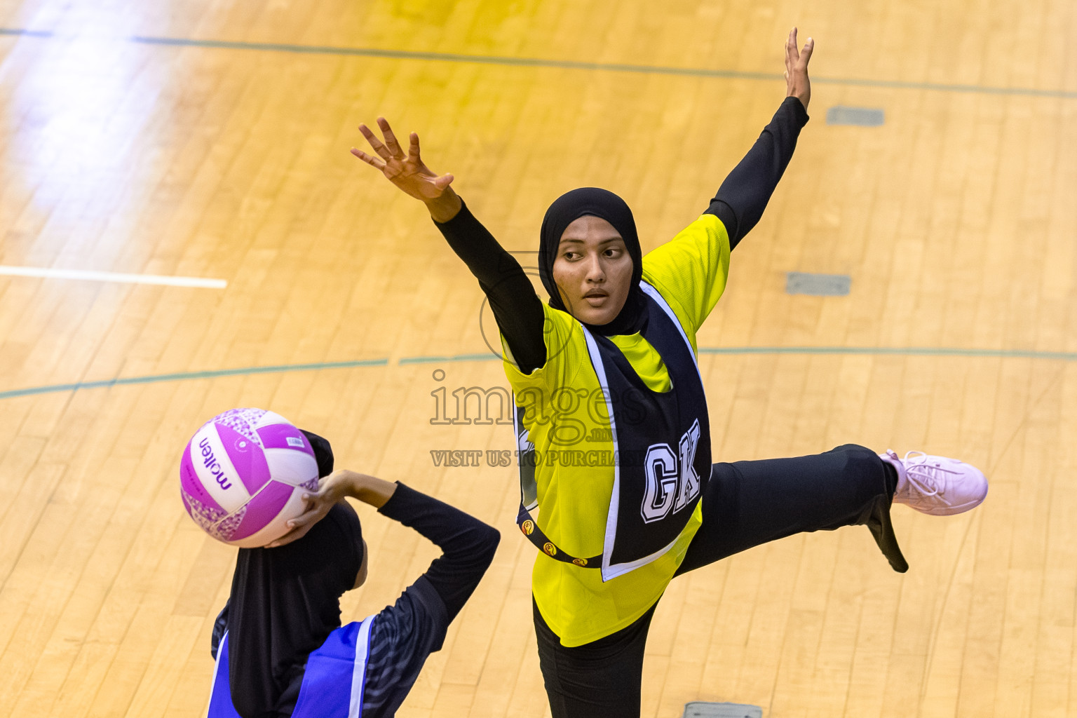 S.C. Shining Star vs KYRC in the Semi-finals of 24th Milo Netball Association Championship was held in Social Center at Male', Maldives on Wednesday, 10th September 2025. Photos: Mohamed Mahfooz Moosa / images.mv