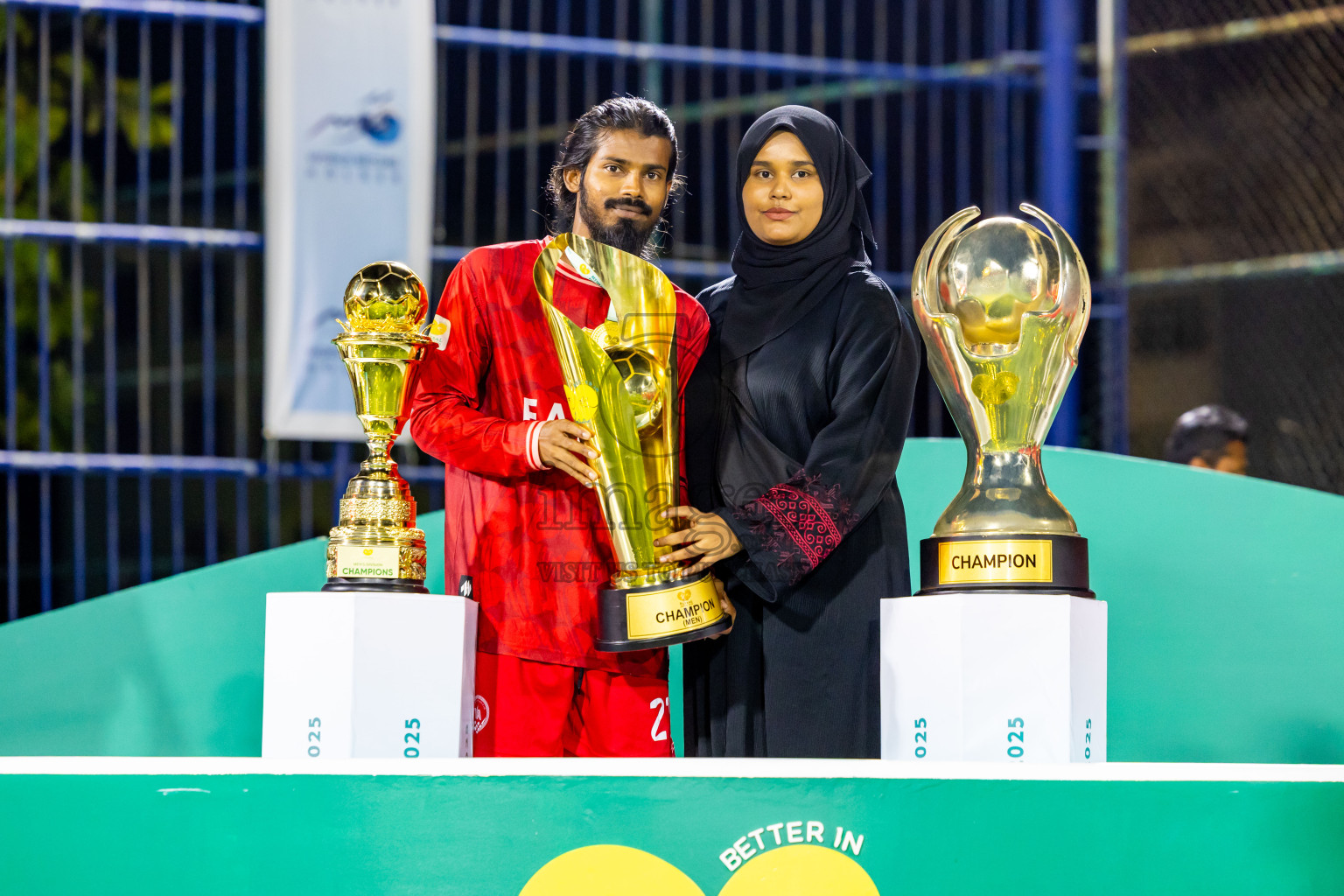 Closing Ceremony of Better in Baa Futsal Fiesta 2025 held in B. Eydhafushi, Maldives on Monday, 17th November 2025. Photos: Nausham Waheed / images.mv