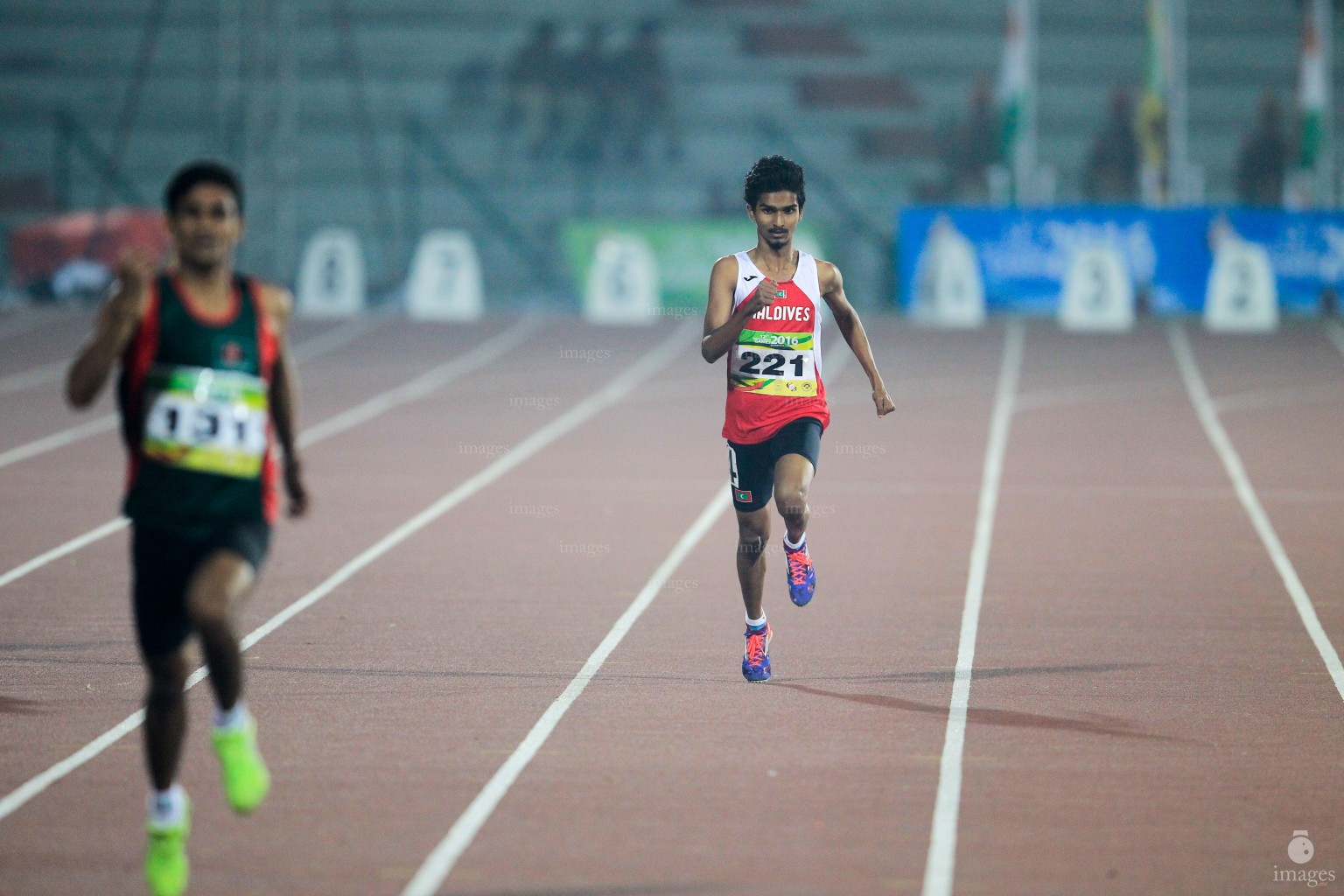 Ali Sham of Maldives runs in the 400m heat in the South Asian Games in Guwahati, India, Tuesday, February. 09, 2016. (Images.mv Photo/ Hussain Sinan).