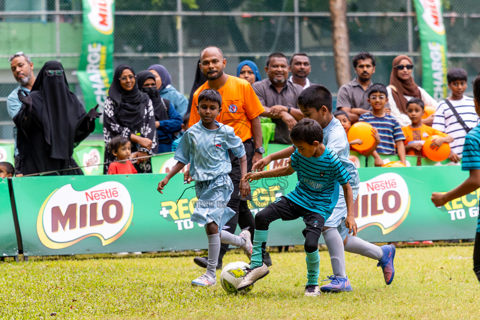 Day 3 of MILO SVAM Juniors 2025 (U-8) was held at Henveiru Stadium in Male', Maldives on Saturday, 28th June 2025. Photos: Ismail Thoriq / images.mv