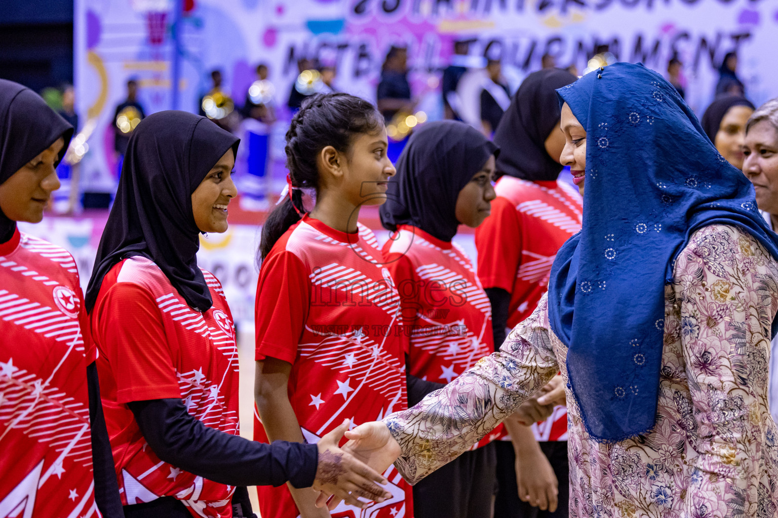 Iskandhar School vs Ghiyasuddin International School in the U15 Finals of Inter-school Netball Tournament held in Social Center at Male', Maldives on Monday, 26th August 2024. Photos: Hassan Simah / images.mv