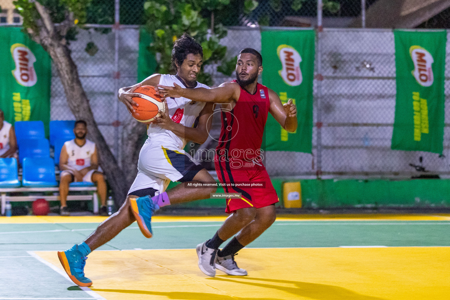 Finals of Weekend League 2021 was held on Monday, 6th December 2021, at Ekuveni Outdoor Basketball court Photos: Ismail Thoriq / images.mv