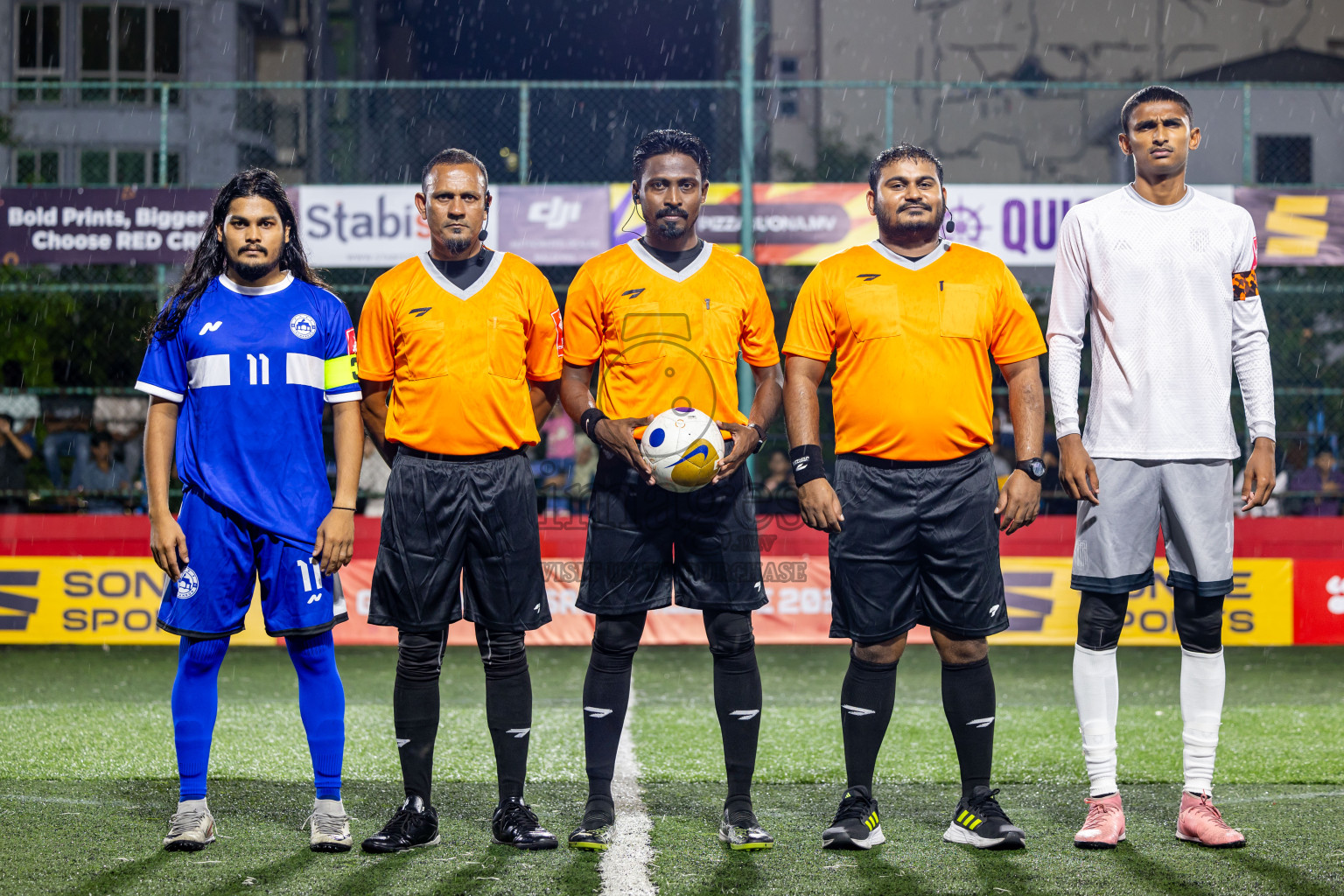 Thaa Veymadoo VS Thaa Buruni in Day 6 of Golden Futsal Challenge 2025 on Friday, 6th January 2025, in Hulhumale', Maldives Photos: Nausham Waheed / images.mv
