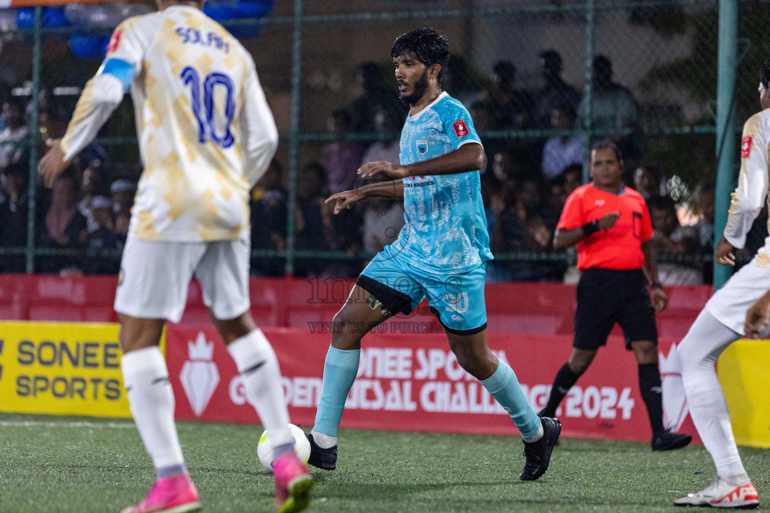 HA Dhidhdhoo vs HA Baarah in Day 17 of Golden Futsal Challenge 2024 was held on Wednesday, 31st January 2024, in Hulhumale', Maldives Photos: Nausham Waheed / images.mv