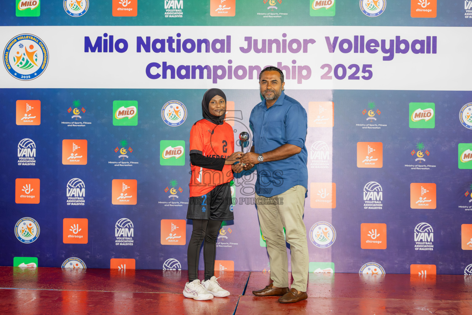 Villingili Z Jamiyya vs Club Volleyball in the Finals of Milo National Junior Volleyball Championship 2025 Woman's Division was held on Sunday, 30th November 2025 at Ekuveni Turf Court Male', Maldives. Photos: Areef Adam / images.mv