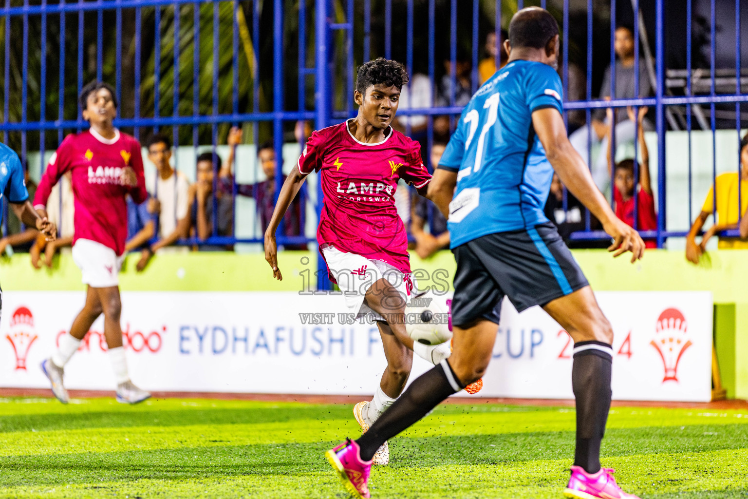 V Vela vs Eighty Four FC in Day 6 of Eydhafushi Futsal Cup 2024 was held on Saturday, 13th April 2024, in B Eydhafushi, Maldives Photos: Nausham Waheed / images.mv