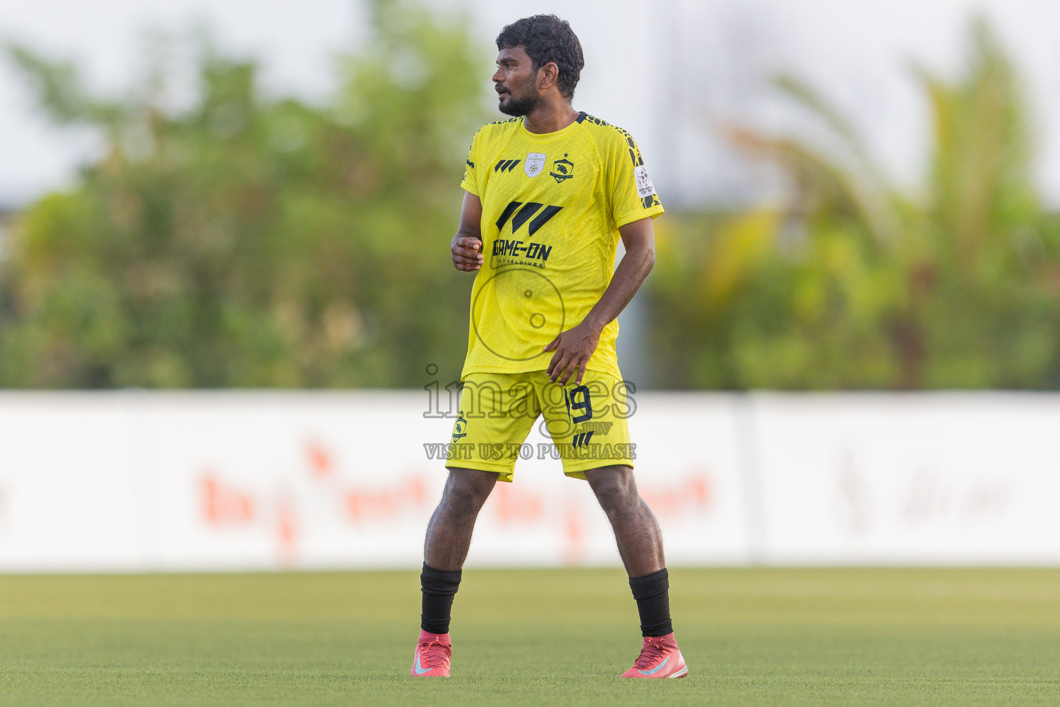 Velaa Sports Club vs Team Middle East in Day 3 of Eydhafushi Cup 2025 held in Eydhafushi Football Stadium at B. Eydhafushi, Maldives on Sunday, 7th September 2025. Photos: Arif Rasheed / images.mv