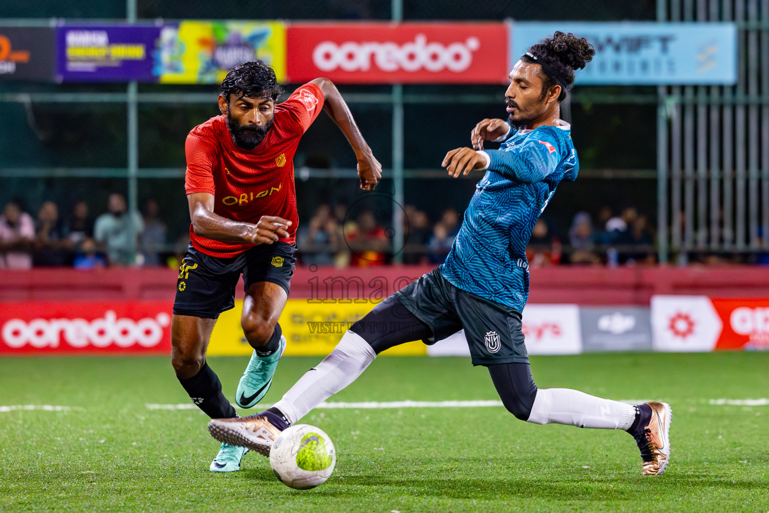 HDh Naivaadhoo vs HDh Nolhivaran on Day 37 of Golden Futsal Challenge 2024 was held on Thursday, 22nd February 2024, in Hulhumale', Maldives
Photos: Mohamed Mahfooz Moosa/ images.mv