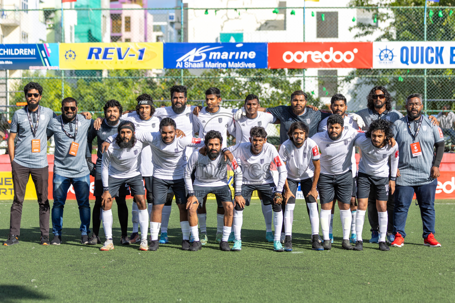 Th. Buruni vs Th. Gaadhiffushi in Day 6 of Golden Futsal Challenge 2024 was held on Saturday, 20th January 2024, in Hulhumale', Maldives 
Photos: Hassan Simah / images.mv