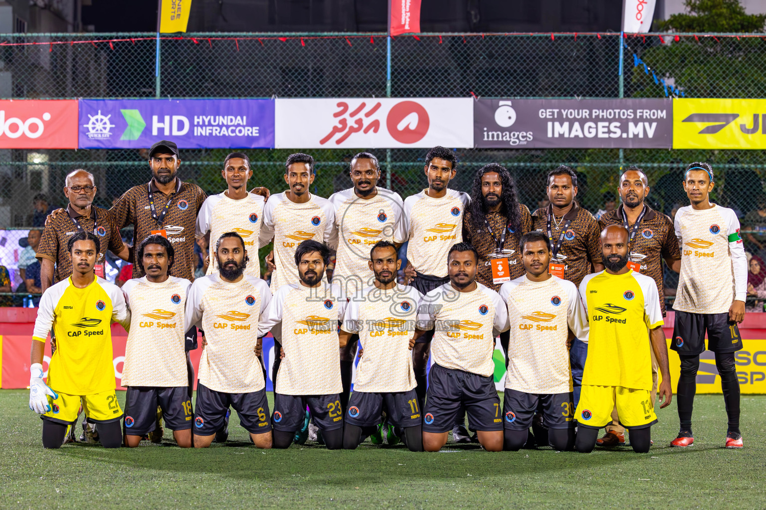 M Mulah VS M Raiymandhoo in Day 25 of Golden Futsal Challenge 2024 was held on Thursday , 8th February 2024 in Hulhumale', Maldives
Photos: Ismail Thoriq / images.mv